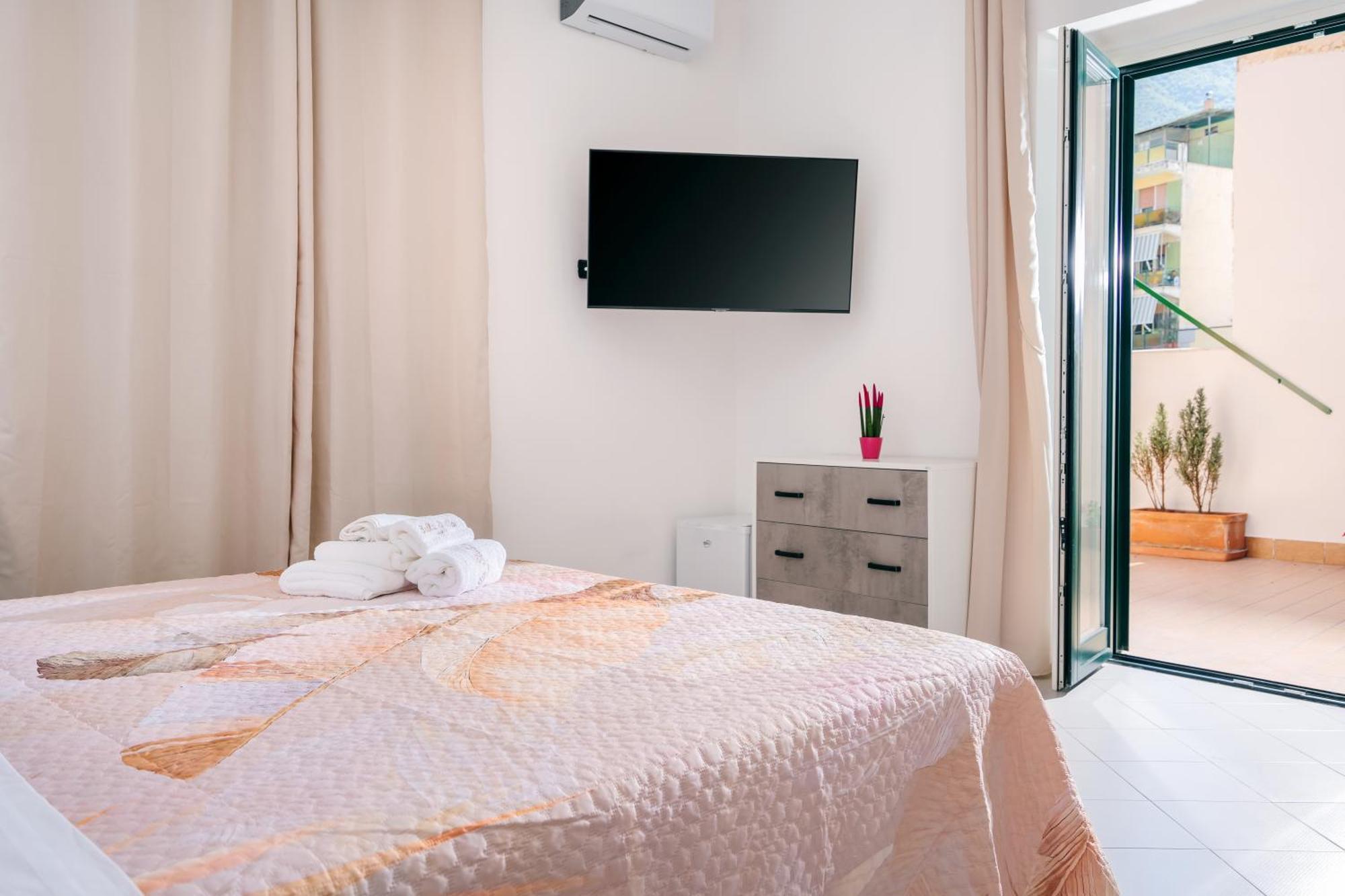 Bella Stabia Rooms Castellammare di Stabia Eksteriør billede